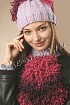 Сиреневая шапка спицами и манишка-жабо