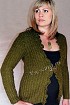 Темно-оливковый жакет спицами