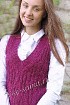 Малиновый жилет спицами