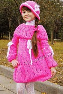 Нарядное платье и панама