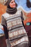 Туника со снежинками, шапка, шарф-воротник и митенки