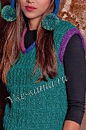 Зелёная безрукавка спицами
