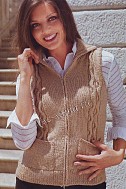 Бежевый жилет с косами