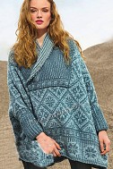 Светло-бирюзовое пончо с жаккардовым узором