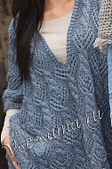 Пончо с ажурным узором из кос