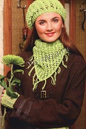 Косынка, берет и митенки - нежный цвет