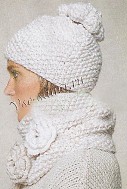 Белый комплект - шапка и снуд спицами
