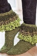 Зелёные носочки с бахромой