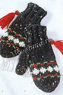 Варежки с кисточкой