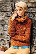 Пуловер с узором из кос и большим воротником