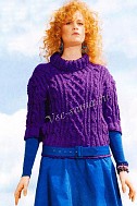 Лиловый пуловер с косами