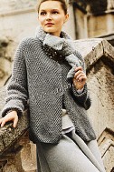 Серый жакет связанный жемчужным узором