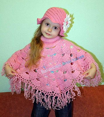 Гламурная шляпка в розовом цвете