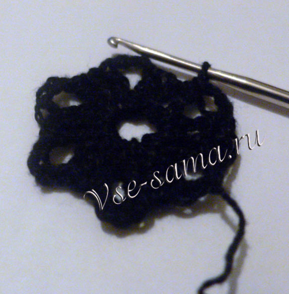 Кружевные игрушки на елочку крючком-2