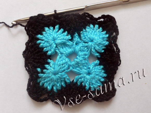 МК - Декоративная подушка из мотивов крючком - 13