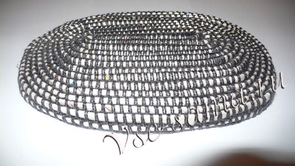 Набор для специй из газет и ниток-11