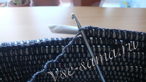 Набор для специй из газет и ниток-8