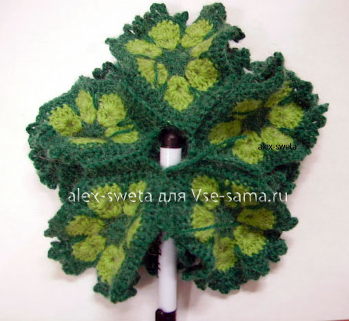 Вязаная ёлка крючком из мотивов "африканский цветок" от alex-sweta-4