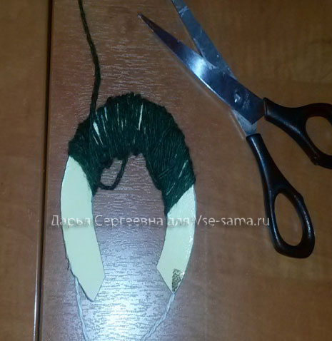 Ёлка из помпонов от Дарья Сергеевна-3