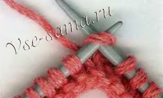 острием от себя введите правую спицу внутрь петли, находящейся на левой спице острием от себя введите правую спицу внутрь петли, находящейся на левой спице