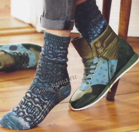 Носки с витиеватым узором, фото Носки с витиеватым узором, фото