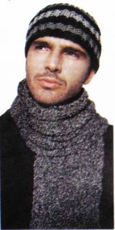 Полосатая шапочка и шарф Полосатая шапочка и шарф