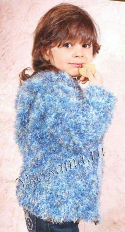 Синяя кофточка с капюшоном Синяя кофточка с капюшоном