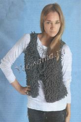 Жилет с узором из вытянутых петель Жилет с узором из вытянутых петель