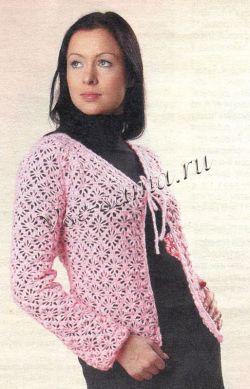 Розовый жакет с геометрическим узором Розовый жакет с геометрическим узором