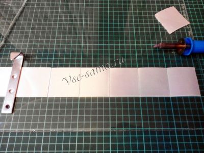 Подготовка квадратиков из атласных лент, фото 3 Подготовка квадратиков из атласных лент, фото 3