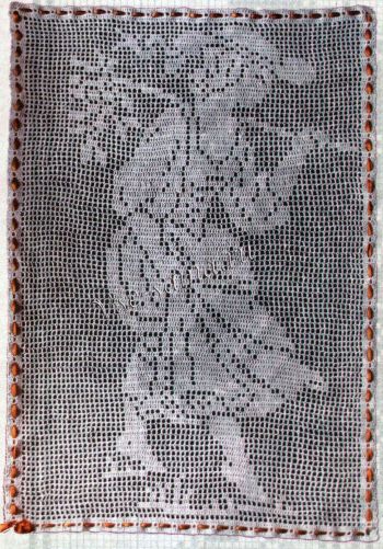 Панно крючком "Барышня с Веткой", фото Панно крючком "Барышня с Веткой", фото