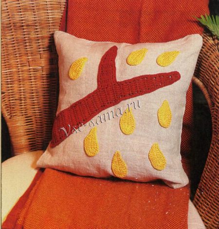 Декор подушки Осенняя ветка, фото Декор подушки Осенняя ветка, фото