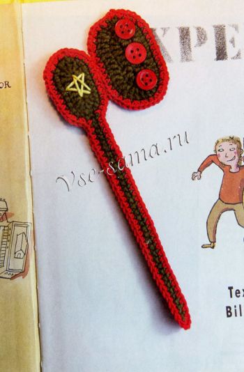 Закладка для книги крючком - Танк Закладка для книги крючком - Танк