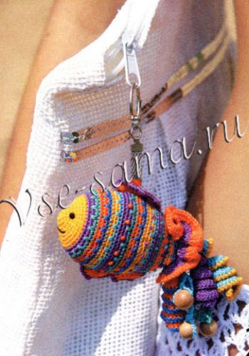 Брелок крючком - Сказочная рыбка Брелок крючком - Сказочная рыбка