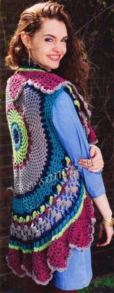 Жилет крючком с зубчатым бордюром Жилет крючком с зубчатым бордюром