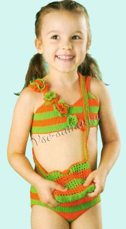Полосатый купальник и сумочка крючком Полосатый купальник и сумочка крючком