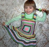 Сарафан из квадратных мотивов Сарафан из квадратных мотивов