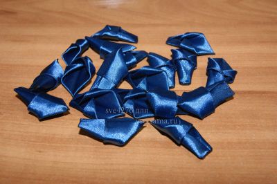 делаем нужное количество лепестков делаем нужное количество лепестков