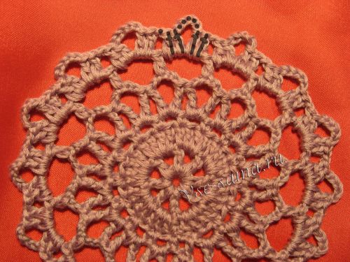 Салфетка крючком "Фиолетовые огни", фото 6 Салфетка крючком "Фиолетовые огни", фото 6