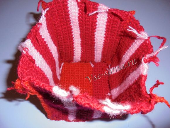 Вертикальные корзиночки из остатков пряжи-8 Вертикальные корзиночки из остатков пряжи-8