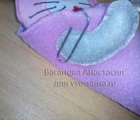 приклеиваем передние лапки приклеиваем передние лапки