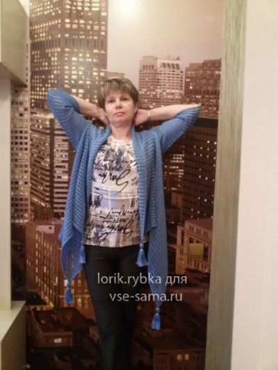 жакет с кисточками, вид спереди жакет с кисточками, вид спереди