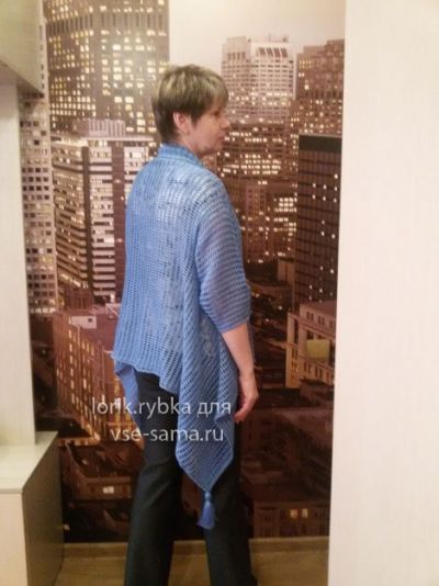 жакет с кисточками, вид со спины жакет с кисточками, вид со спины