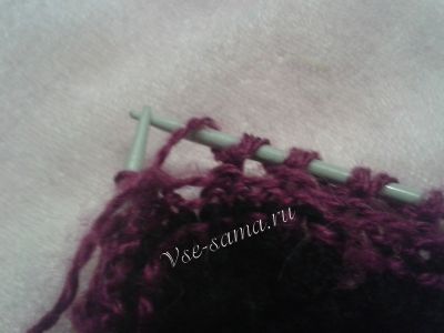 Первую петельку снимаем Первую петельку снимаем