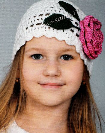 Шапочка с большим цветком, фото Шапочка с большим цветком, фото