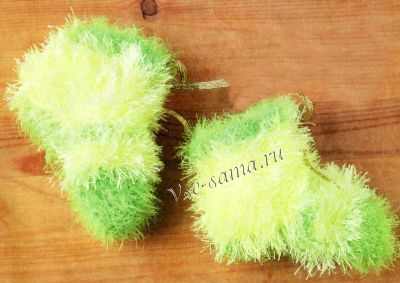 Пушистые носочки спицами на младенца, фото Пушистые носочки спицами на младенца, фото