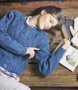 Синий жакет с узором из ромбов, фото Синий жакет с узором из ромбов, фото