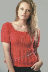 Красный пуловер с короткими рукавами Красный пуловер с короткими рукавами