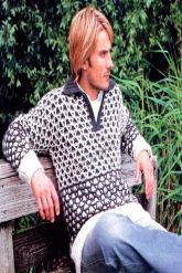 Мужской пуловер с узором из сот Мужской пуловер с узором из сот