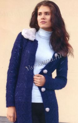 Пальто с меховым воротником Пальто с меховым воротником